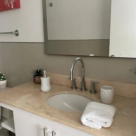 De Lujo Con Salida A La Playa Apartamento